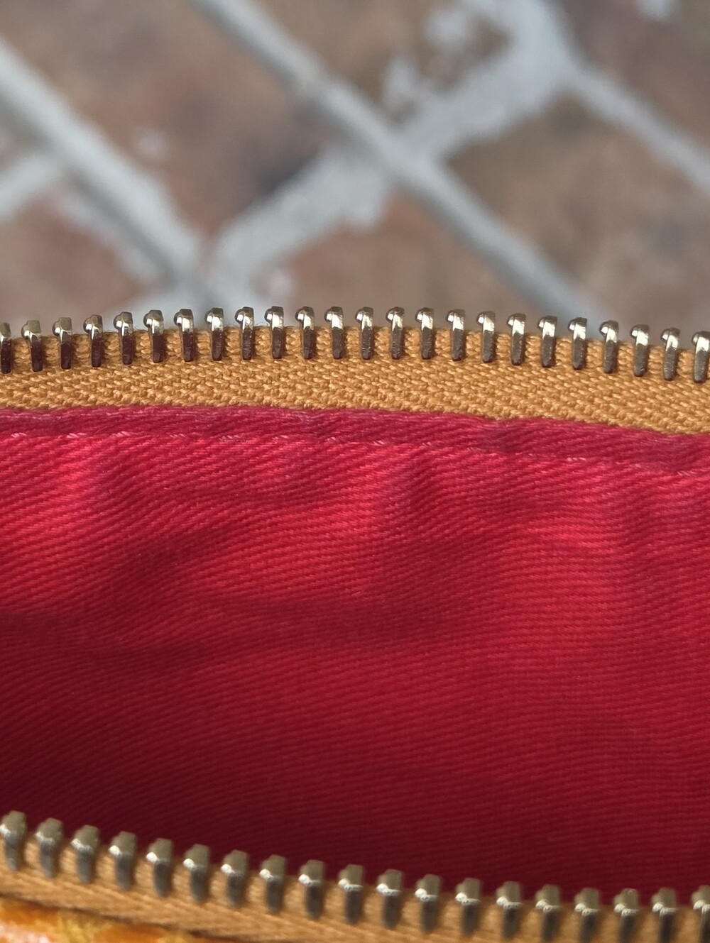 Dooney and Bourke 1975 Crossbody - Picture 7 of 15
